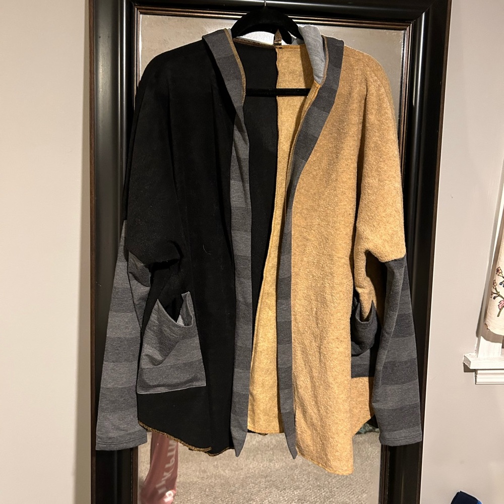 Lightweight sweater cardigan